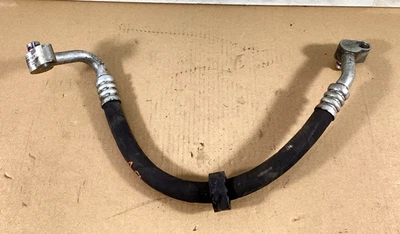 Manguera de aire acondicionado Porsche Cayenne 2008-2010 tubo de línea de compresor aire acondicionado 7L5820721N fabricante de equipos originales. Foto 1 de 4