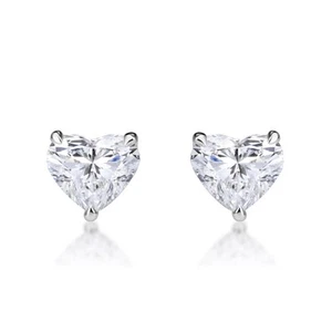 Aretes de diamantes en forma de corazón de 1,00 quilates en oro blanco de 18 quilates - Imagen 1 de 3
