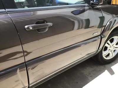 Conjunto de puerta delantera derecha usado se adapta a: Kia Sportage 2007 eléctrico con revestimiento Foto 1 de 2