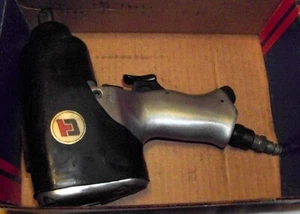 Universal Tool 1/2" Air Impact Wrench UT-2210 - Bild 1 von 4