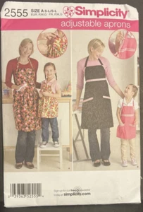 Simplicity Pattern 2555 * Adult & Child Size S M L * Matching Adjustable Aprons - Picture 1 of 2