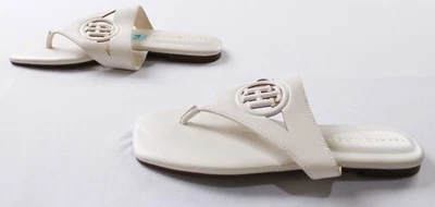 Sandalias planas Tommy Hilfiger Tamie para mujer LB3 blanco marfil EE. UU.: 8,5 UE: 39 Foto 1 de 4
