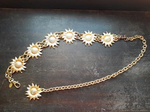 Cintura girasoli tono oro VINTAGE MOTION EAST 39" MADE IN KOREA - Foto 1 di 11