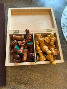 Vintage Wooden Chess Set Staunton, Horses with Glass Eyes, with Box, Wood Board - Picture 1 of 13