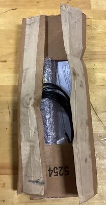 Sensor fotoeléctrico Banner Engineering PVD100Q-76605 Foto 1 de 4