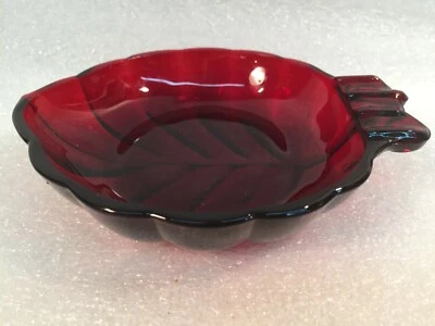 Vintage Anchor Hocking Royal Ruby Glass Leaf Shaped Ashtray - Image 1 of 4