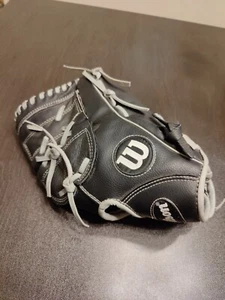 Wilson A360 A03RB17 12" Leather Baseball Glove - RH Throw Beauty - Picture 1 of 8