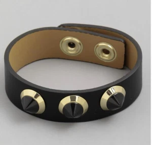 Pulsera de cuero negro con púas  - Imagen 1 de 4
