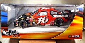 2000 Hot Wheels Racing #16 GREG BIFFLE Grainger Ford Taurus 1:24 NASCAR - Picture 1 of 6