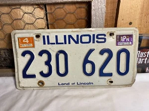 Vintage Illinois ~ Land of Lincoln ~ Single License Plate 230620 - Picture 1 of 3