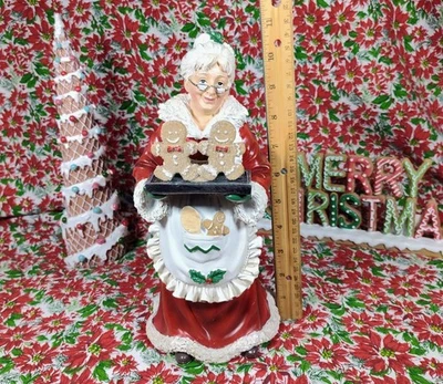 Mrs Claus Baking Gingerbread Man Cookies 10.5" Figure Candy Land Christmas Baker