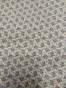Baumwolle Quilten Stoff Cranston Druck funktioniert blau rot und elfenbein 1,9 Yards x 44 Zoll - Bild 1 von 3