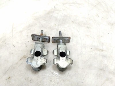 Par de ajustes de eje de rueda trasera Suzuki GS500 F E 2005 Foto 1 de 4