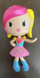 Barbie Videojuego Héroe Muñeca Cabello Amarillo y Rosa 2016 - Imagen 1 de 5