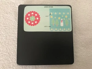 Super Rare Discontinued Sizzix Bigz Cut Die Rosebud's cottage WINTER Penny Rug - Picture 1 of 4