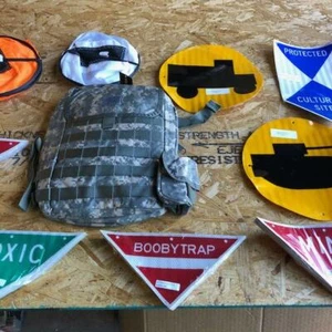 KAMPFMARKIERUNGSSET, MILITÄR, CAMPING, 4X4, MILITÄRÜBERSCHUSS, ZWEITER WWII, LACKBALL, JAGD - Bild 1 von 9