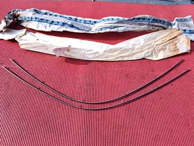 Opel Omega A1 Zierleiste Stoßstange vorne Satz rechts + links chrom - Bild 1 von 2