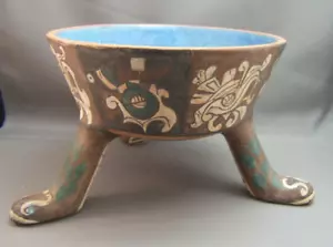 Cerámica vintage 6,5" étnica 3 patas cuenco azul esmaltado interior lavado extendido - Imagen 1 de 7