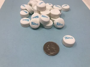 White Peppermint Mints Canada Mints 1 pound Peppermint Lozengers - Picture 1 of 1