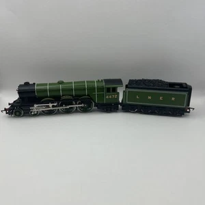 HORNBY R2549 LNER 4472 FLYING SCOTSMAN A1 CLASS 4-6-2 STEAM LOCOMOTIVE - Picture 1 of 22