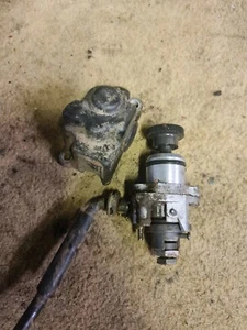 Genuine Yamaha Pw80 Pw 80 Oil Pump & Cover - Picture 1 of 1