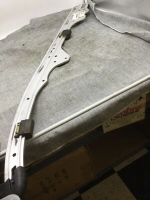 Polaris XC SP XCR 500 600 800 1999 2001 2003 New OEM LH Suspension Rail 1541336 - Image 1 of 3