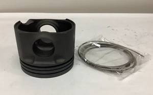 New Genuine OEM Toyota HINO Piston Ring Set S130BE0M51 S130B-E0M31 - Picture 1 of 6