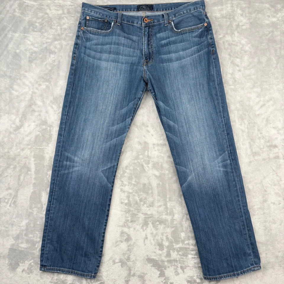 Lucky Brand 363 Vintage Straight 36x30 (Fits 37x29) Jeans Men's Blue Medium Wash - Image 1 of 4