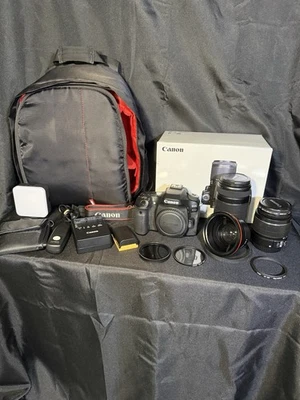 Kit de Câmera Canon EOS 80D DSLR e Lente EFS 18-135mm, 55-250mm, LED, Bolsa +Mais - Imagem 1 de 4