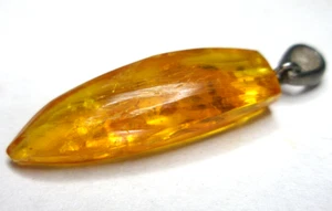 GENUINE BALTIC AMBER PENDANT ,, FANG'' - Picture 1 of 12