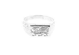 Solid Sterling Silver Welsh Dragon Engraved Rectangle Signet Ring Made in UK - Picture 1 of 3