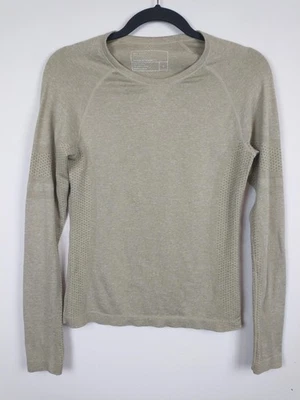 Camisa Figs Salta Sin Costuras Exfoliante Capa Base Mujer Pequeña Beige Manga Larga Foto 1 de 4