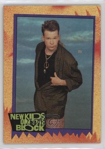 1989 Topps New Kids on the Block NKOTB Quiz! #77 4ye