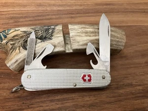 victorinox swiss stainless official Suite Knife Aluminum Handle 3 1/4” Closed - Picture 1 of 10