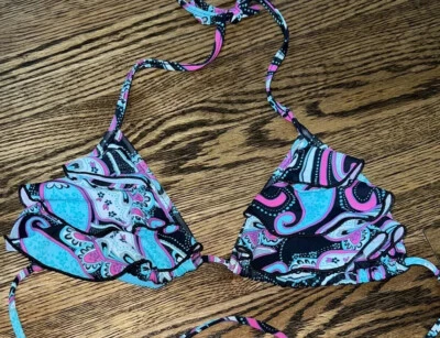 xhilaration bikini top paisley ruffles size medium - Imagem 1 de 4