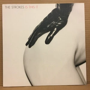 THE STROKES - IS THIS IT (2015) NEUAUSGABE LP MADE IN EUROPE - Bild 1 von 3