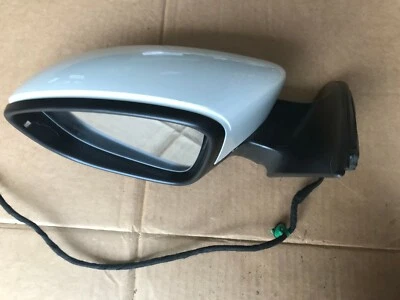 Conjunto de espejo retrovisor lateral izquierdo híbrido Volkswagen Jetta 2013 1,4 L OEM Foto 1 de 4