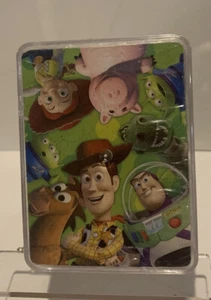VERSIEGELT Disney Pixar ""Toy Story 3" Spielkarten Neu Buzz Woody Rex Jessie Alien - Bild 1 von 3