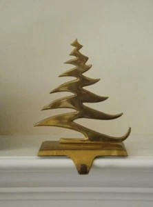 Brass Christmas Tree Stocking Hanger 6 3/4" Tall 4 3/4" Wide - Picture 1 of 3