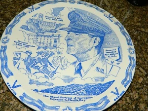 * Vernon Kilns Pottery General Douglas MacArthur' WWII Souvenir Collector Plate - Picture 1 of 3