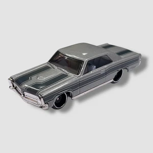 Hot Wheels '65 Pontiac GTO silber/grau Stripes 1:64 aus 2019 Multipack Exclusiv - Bild 1 von 9