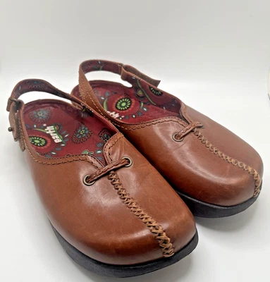 Zapatos Earth Kalso para mujer 7,5 B cuero marrón cómodos sin cordones zueco plano Foto 1 de 4