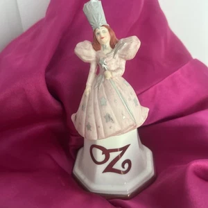 Vintage 1989 "Glinda" The Wizard of Oz Figurine Bell 4.75 Inch High - Picture 1 of 10