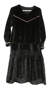 ANTIKES VINTAGE 20ER JAHRE KLEID SCHWARZ BAUMWOLLE SAMT FALLENDE TAILLE PRIM STARK M F10 - Bild 1 von 16