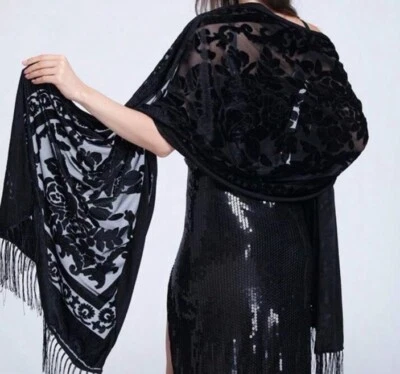 Bufanda Hiyab Terciopelo Negro Tan Suave Elástica Adorable Elección Damas Foto 1 de 4