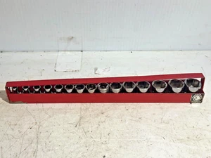 Blue Point 15 pc 3/8" Drive 6 Point Metric Socket Set with Tray 6-20mm - Picture 1 of 17