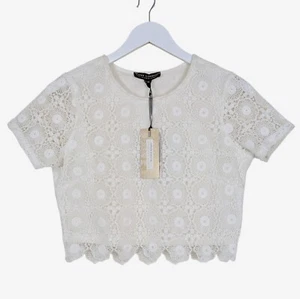 LIPSY x Michelle Keegan: crop top all'uncinetto: UK8: ERA: £69!! - Foto 1 di 2