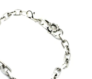 Pulsera de cadena Brighton con dijes/cuentas con broche de flores grabadas sin marca 8 pulgadas - Imagen 1 de 5