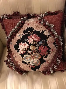 Cowtan And Tout Fabric Houles Trimmed Ornate Pillow 20” - Picture 1 of 5