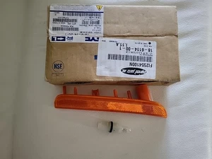 Front Side Signal Parking Marker Light Lamp Driver Side For 2012-2019 FT 500 - Picture 1 of 1
